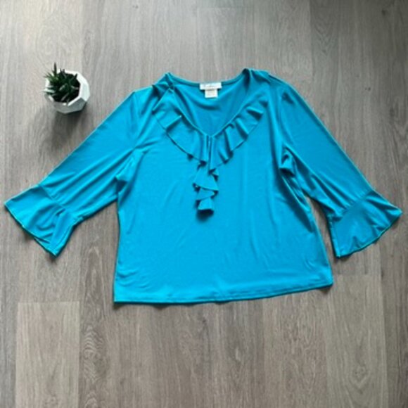 Tradition Blue V Neck Blouse with Bracelet Length Sleeves - Picture 2 of 9